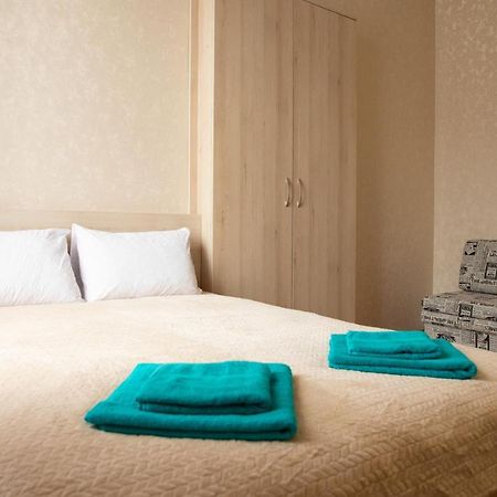 Kit Apartament Leilighet Lviv Eksteriør bilde