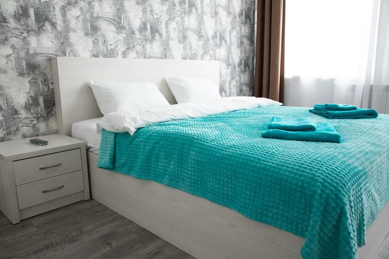 Kit Apartament Leilighet Lviv Eksteriør bilde