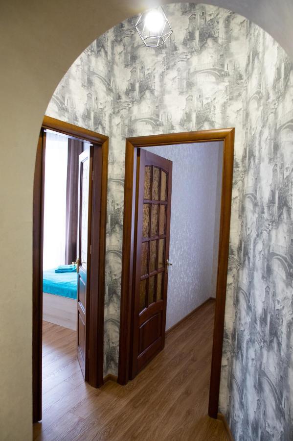 Kit Apartament Leilighet Lviv Eksteriør bilde