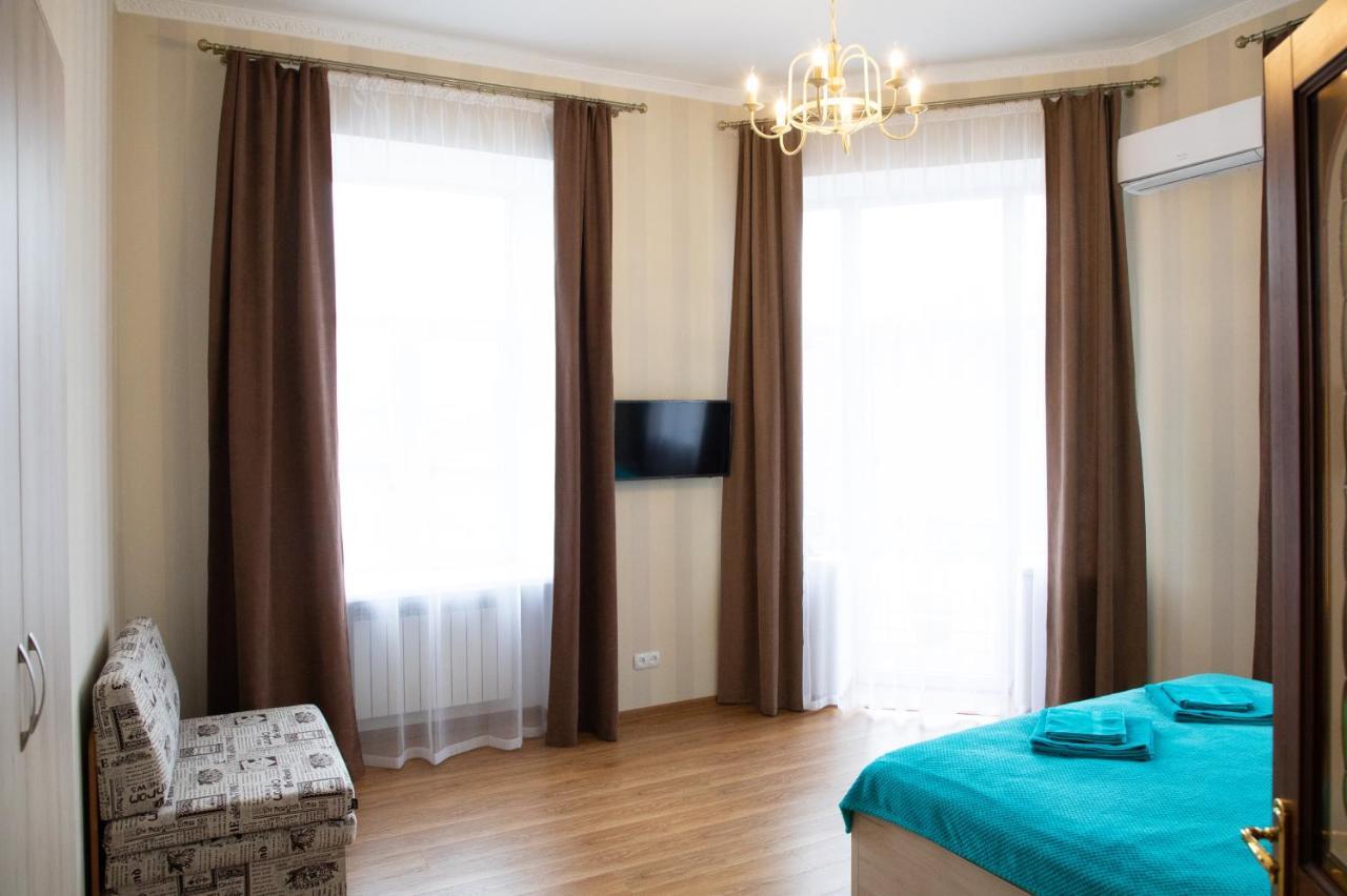 Kit Apartament Leilighet Lviv Eksteriør bilde
