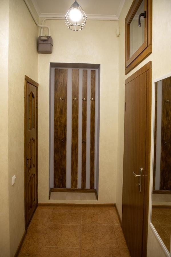 Kit Apartament Leilighet Lviv Eksteriør bilde