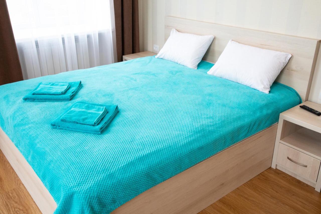 Kit Apartament Leilighet Lviv Eksteriør bilde